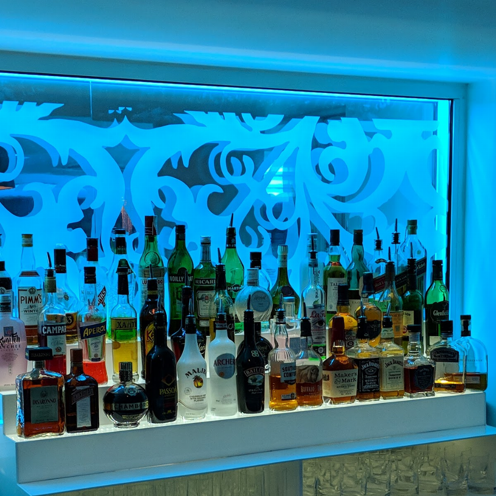 Guide to Vanilla, Manchester - Ultimate Gay Guide